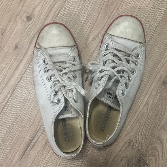 Converse Leather White Sneakers with Red Trim - Picture 1 of 2